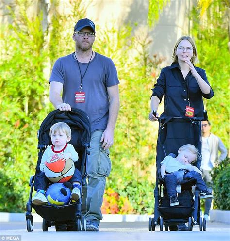 sam worthington kinder|Lara and Sam Worthington on family and living a。